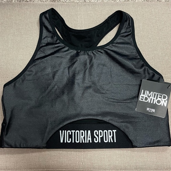 ⛔️SOLD⛔️LimitedEdition Victoria Secret HighNeck Sports Bra - Picture 9 of 9